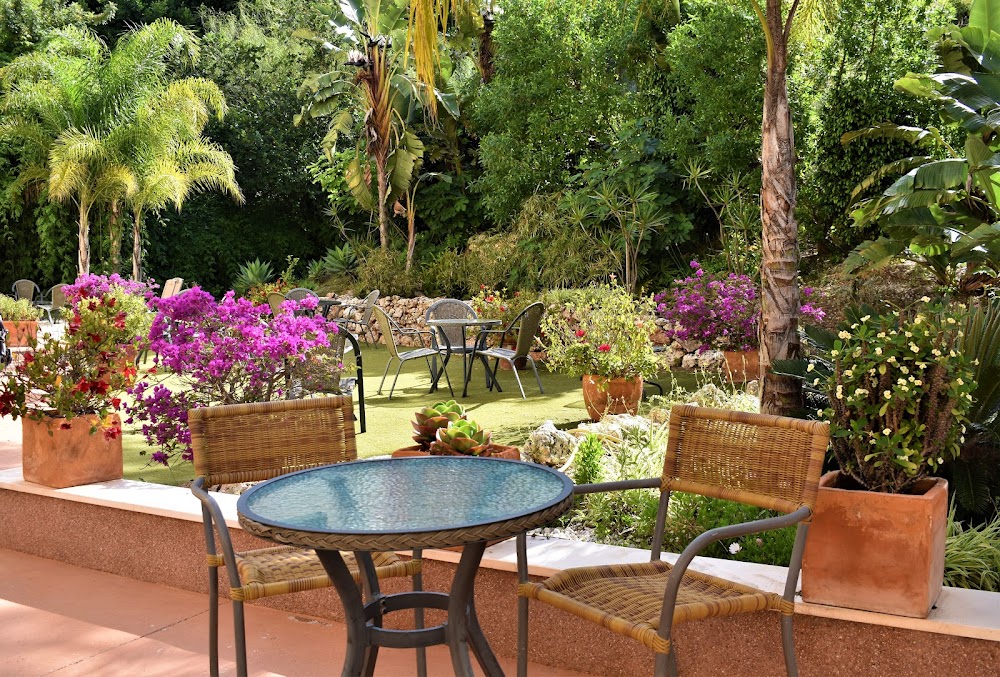 CENTRO RESIDENCIAL BALLESOL CERRADO DE CALDERON — residencia de mayores en Málaga (foto 1)