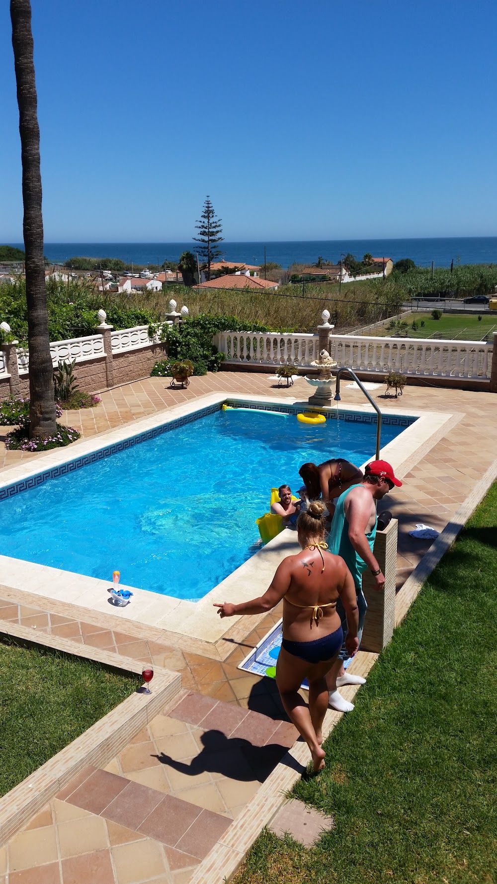 CENTRO RESIDENCIAL PARA MAYORES MONTE AZUL — residencia de mayores en Vélez-Málaga (foto 2)