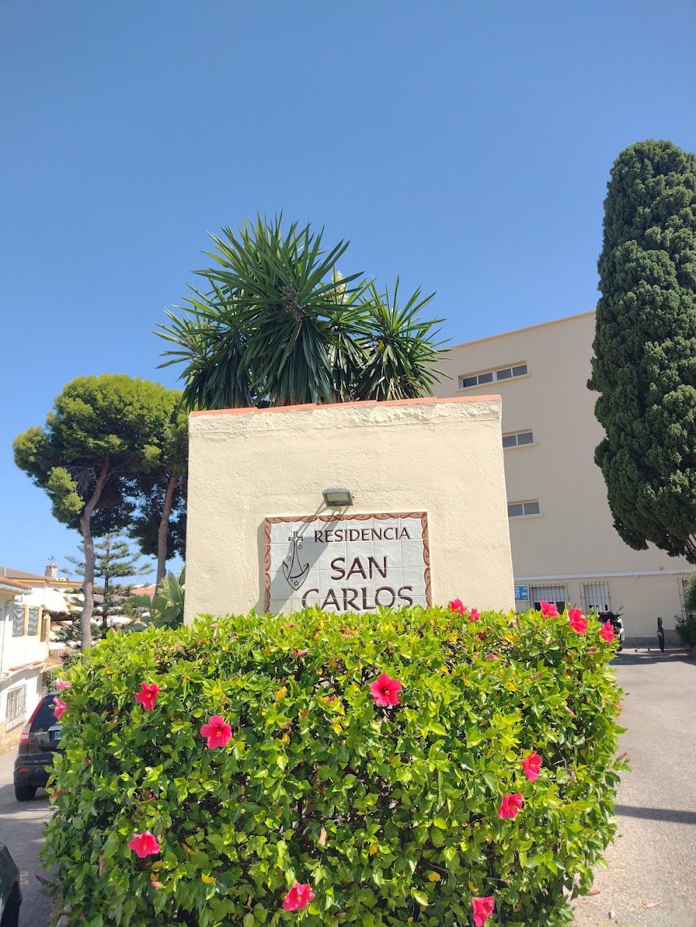 RESIDENCIA PARA PERSONAS MAYORES SAN CARLOS — residencia de mayores en Torremolinos (foto 1)