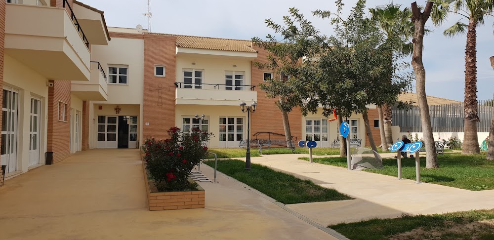 RESIDENCIA PARA PERSONAS MAYORES SAN ANTONIO ABAD — residencia de mayores en Trigueros (foto 1)