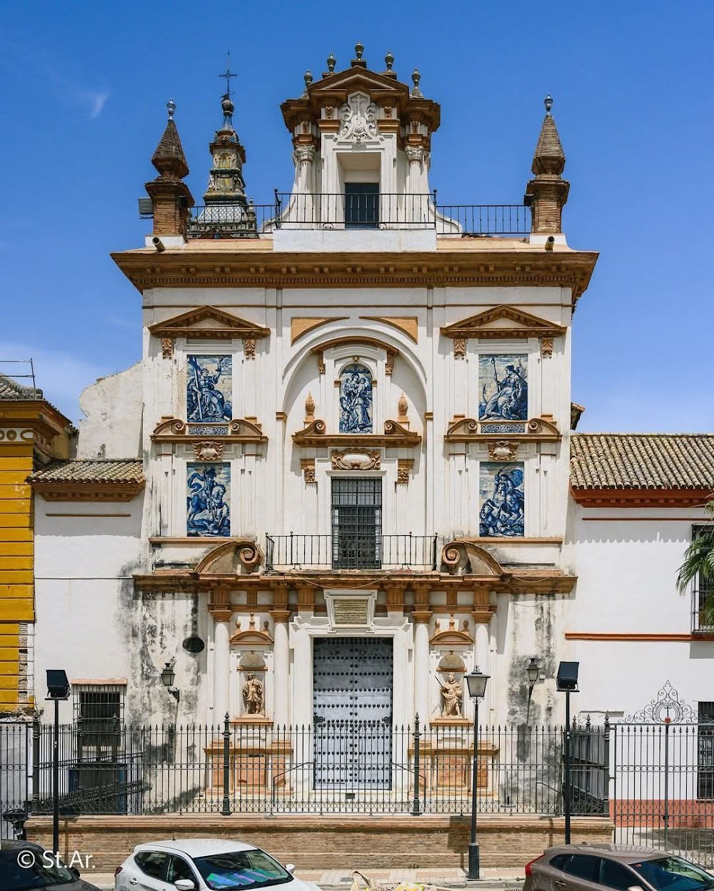 CENTRO RESIDENCIAL SANTA CARIDAD — residencia de mayores en Sevilla (foto 1)