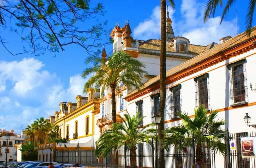 CENTRO RESIDENCIAL SANTA CARIDAD — residencia de mayores en Sevilla (foto 2)