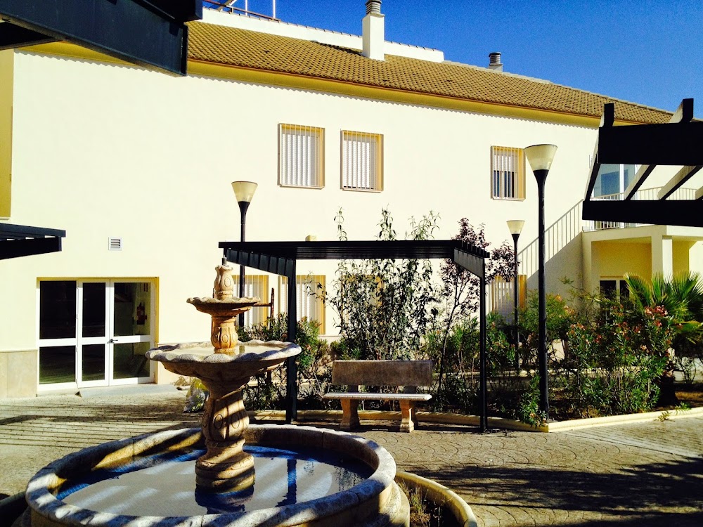 CENTRO RESIDENCIAL PARA MAYORES ALCALDE ANTONIO DÍAZ HERRERO — residencia de mayores en El Saucejo (foto 3)