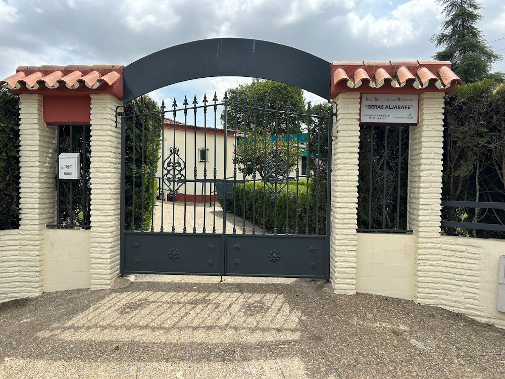 RESIDENCIA PARA MAYORES GERAS ALJARAFE — residencia de mayores en Mairena del Aljarafe (foto 1)