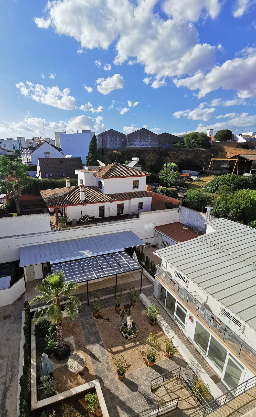 CENTRO RESIDENCIAL CRISTO DE LA SALUD — residencia de mayores en Alcalá de Guadaíra (foto 2)