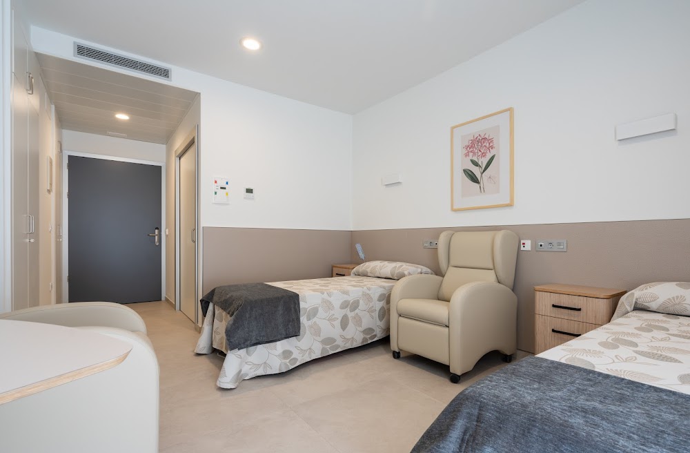 CENTRO RESIDENCIAL PARA MAYORES BALLESOL PORVENIR — residencia de mayores en Sevilla (foto 2)