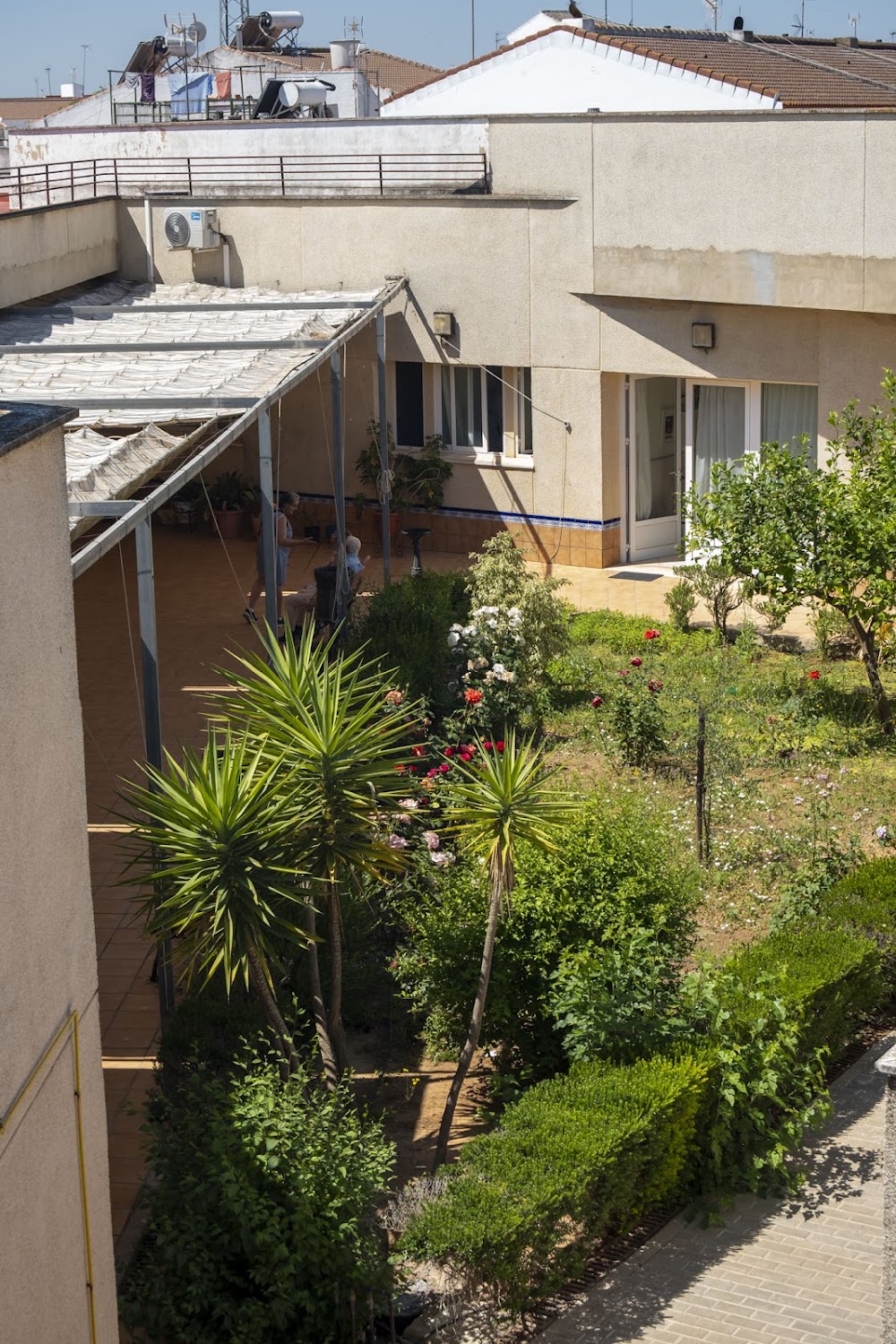 CENTRO RESIDENCIAL PARA MAYORES NUESTRA SEÑORA DEL ALJARAFE — residencia de mayores en Aznalcázar (foto 1)