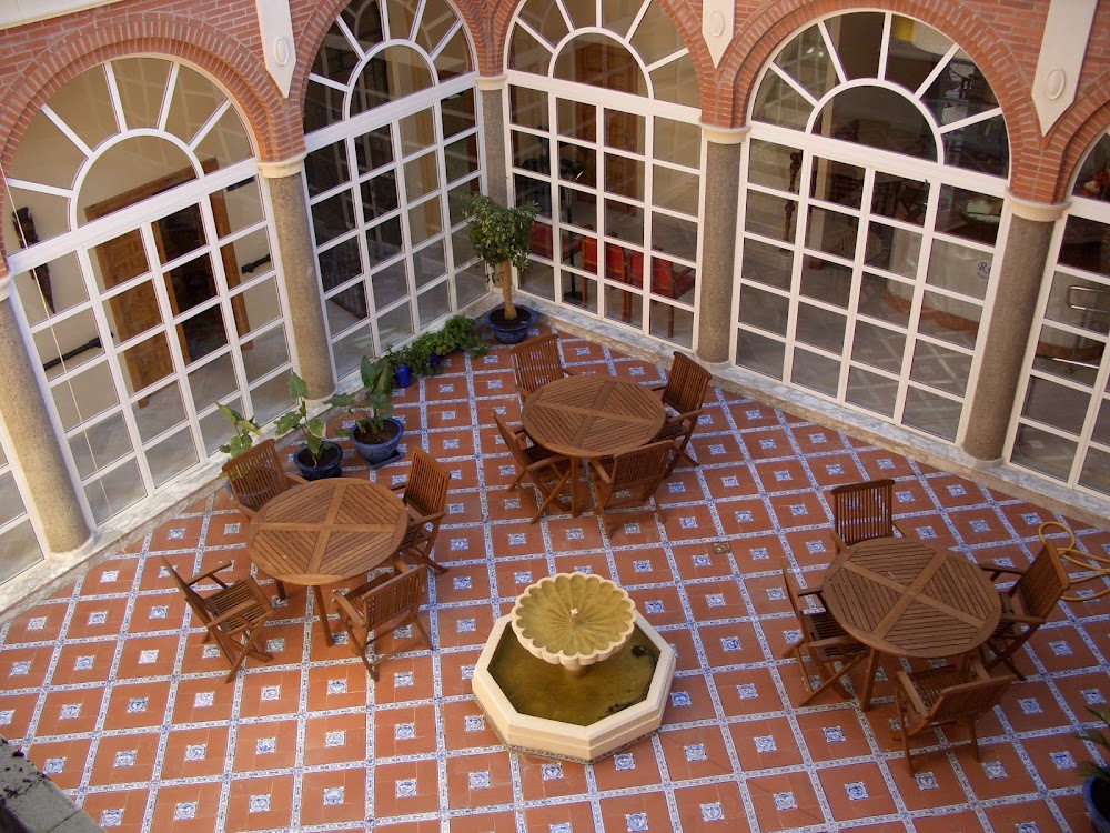 CENTRO RESIDENCIAL PARA MAYORES GERIATRICO MEDITERRANEO — residencia de mayores en Morón de la Frontera (foto 3)