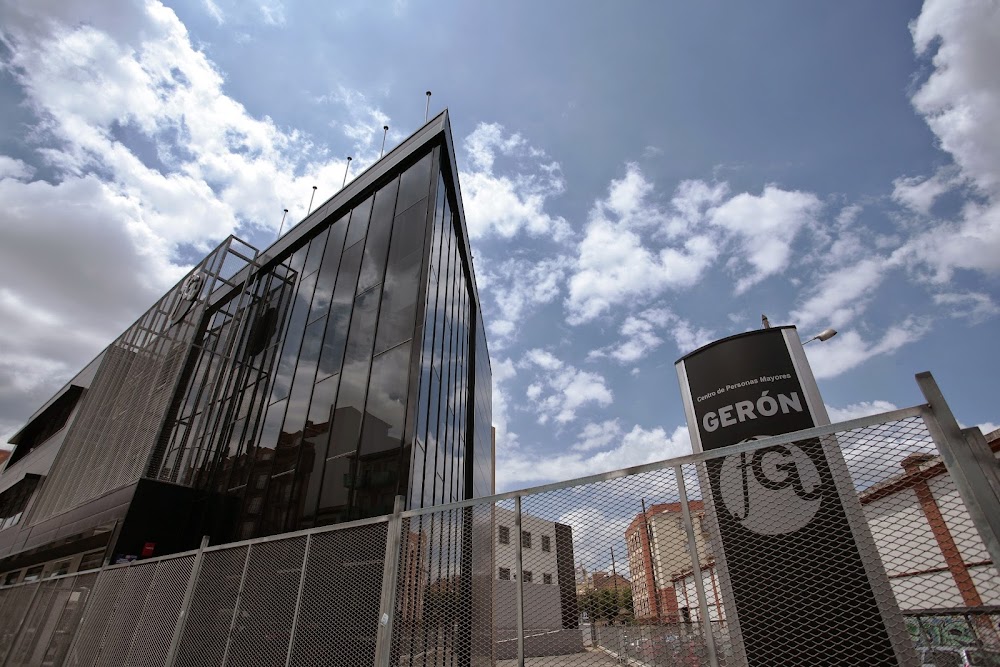 CENTRO RESIDENCIAL GERON — residencia de mayores en Sevilla (foto 1)