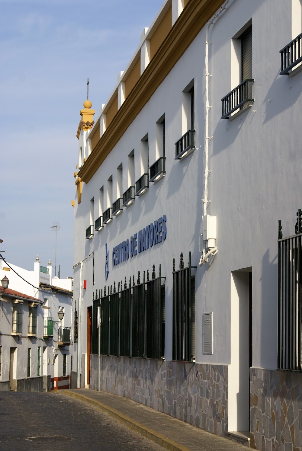 CENTRO RESIDENCIALHABITAT GERIÁTRICO VILLANUEVA - SAN JOSÉ — residencia de mayores en Villanueva del Ariscal (foto 3)