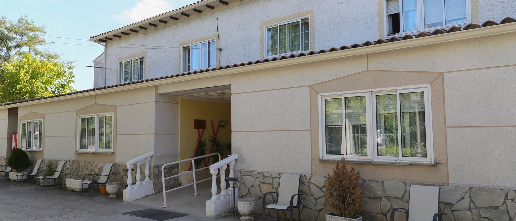 RESIDENCIA AÑOS DORADOS III — residencia de mayores en Hortaleza (foto 2)