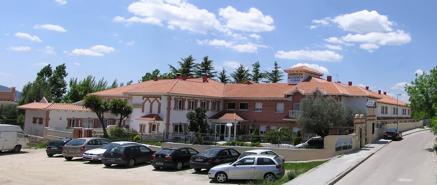 PONDEROSA REAL, RESIDENCIA PERSONAS MAYORES — residencia de mayores en Sierra (foto 1)