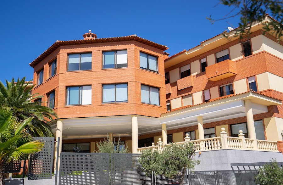 CASAVERDE NAVALCARNERO, RESIDENCIA DE PERSONAS MAYORES — residencia de mayores en Suroeste (foto 1)