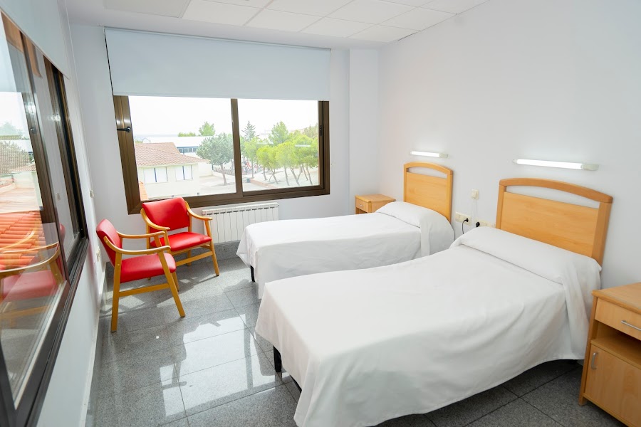 CASAVERDE NAVALCARNERO, RESIDENCIA DE PERSONAS MAYORES — residencia de mayores en Suroeste (foto 2)