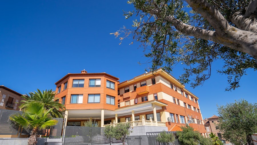 CASAVERDE NAVALCARNERO, RESIDENCIA DE PERSONAS MAYORES — residencia de mayores en Suroeste (foto 3)