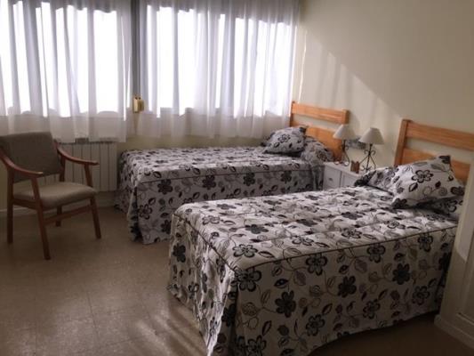 SAGRADA FAMILIA (LUIS LARRAINZA), RESIDENCIA PERSONAS MAYORES — residencia de mayores en Chamartín (foto 2)