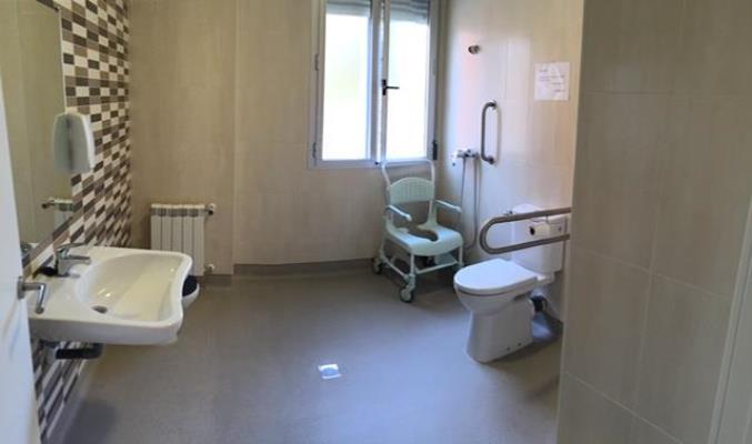 SAGRADA FAMILIA (LUIS LARRAINZA), RESIDENCIA PERSONAS MAYORES — residencia de mayores en Chamartín (foto 3)