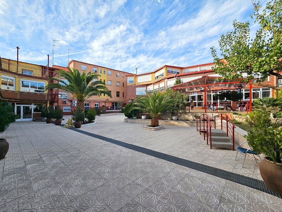 MARAVILLAS, RESIDENCIA DE PERSONAS MAYORES — residencia de mayores en Suroeste (foto 1)