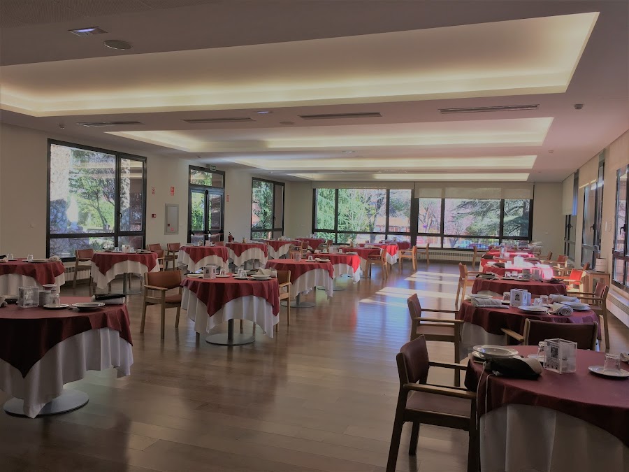 SAN FRANCISCO DE PAULA, RESIDENCIA DE PERSONAS MAYORES — residencia de mayores en Moratalaz (foto 4)