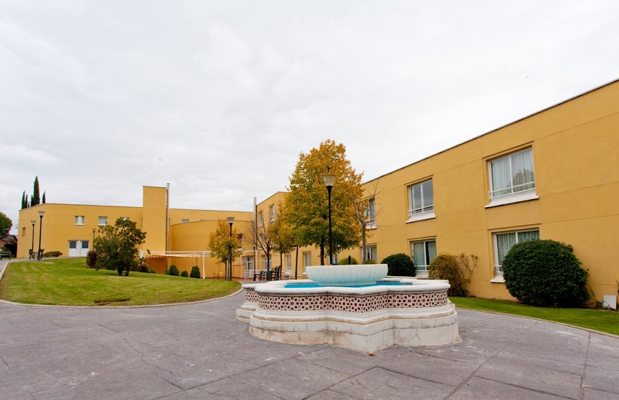 BOUCO PUNTA GALEA, RESIDENCIA DE PERSONAS MAYORES — residencia de mayores en Noroeste (foto 1)