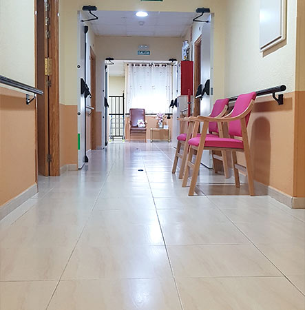 SAN MIGUEL (VILLALBILLA), RESIDENCIA PERSONAS MAYORES — residencia de mayores en Medio-Este (foto 2)