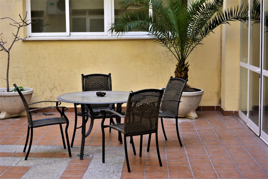 BOUCO SERRANILLOS DEL VALLE, CENTRO DE DIA — residencia de mayores en Medio-Sur (foto 3)