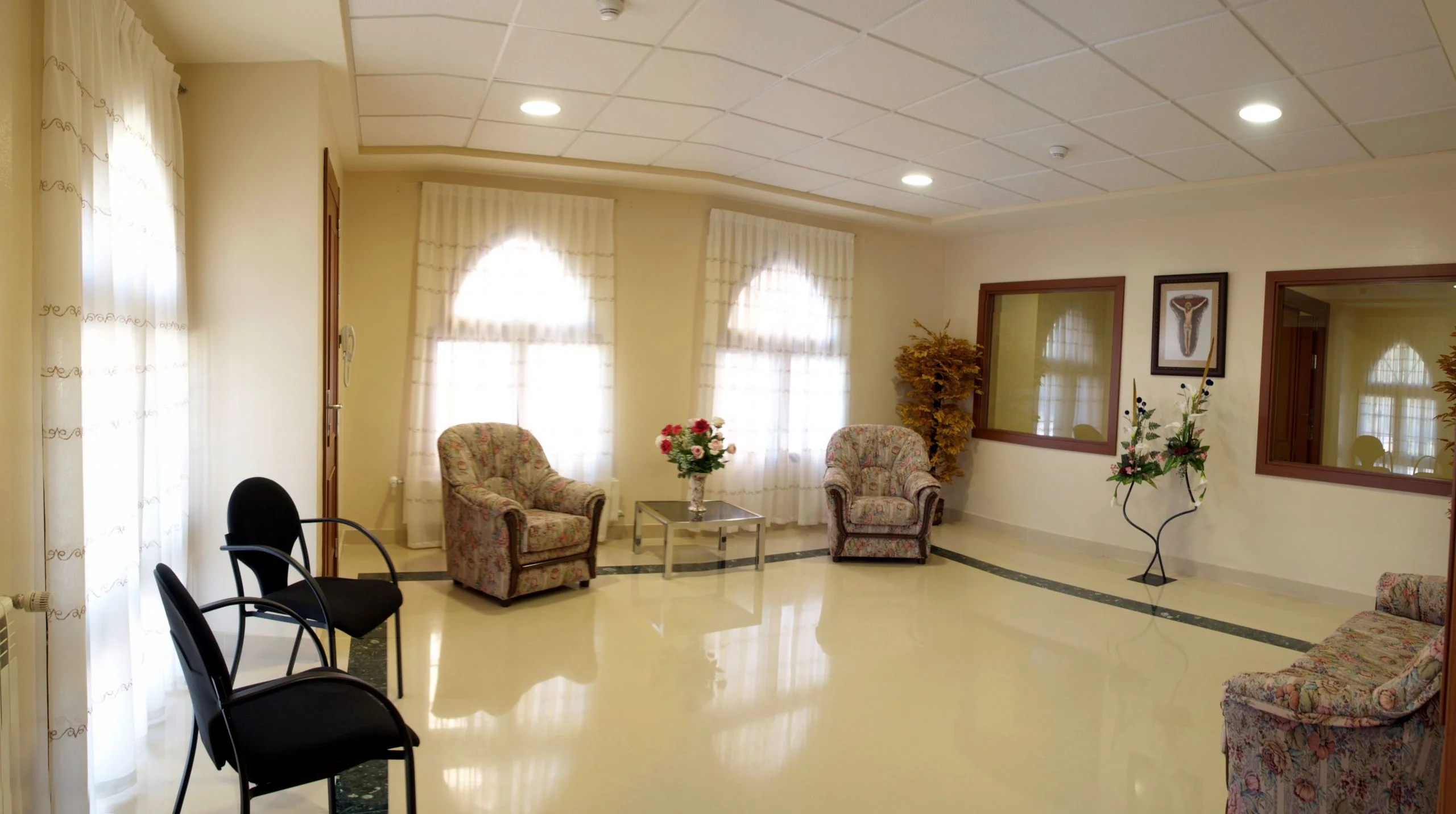 VIRGEN DE LOS DOLORES, RESIDENCIA PERSONAS MAYORES — residencia de mayores en Noroeste (foto 2)
