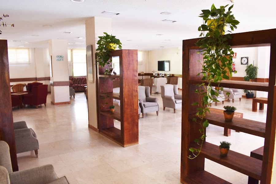 BALLESOL POZUELO, RESIDENCIA DE PERSONAS MAYORES — residencia de mayores en Noroeste (foto 3)