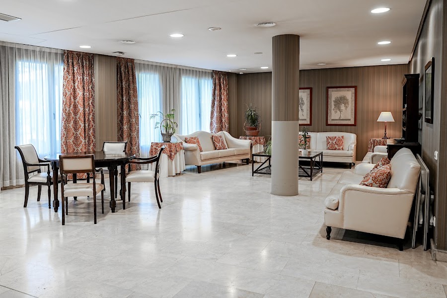 SANITAS RESIDENCIAL EL VISO, RESIDENCIA DE PERSONAS MAYORES — residencia de mayores en Chamartín (foto 4)