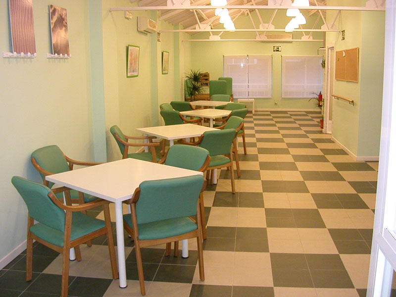 CENTRO DE DIA VIVEDIA PERSONAS MAYORES — residencia de mayores en Usera (foto 2)