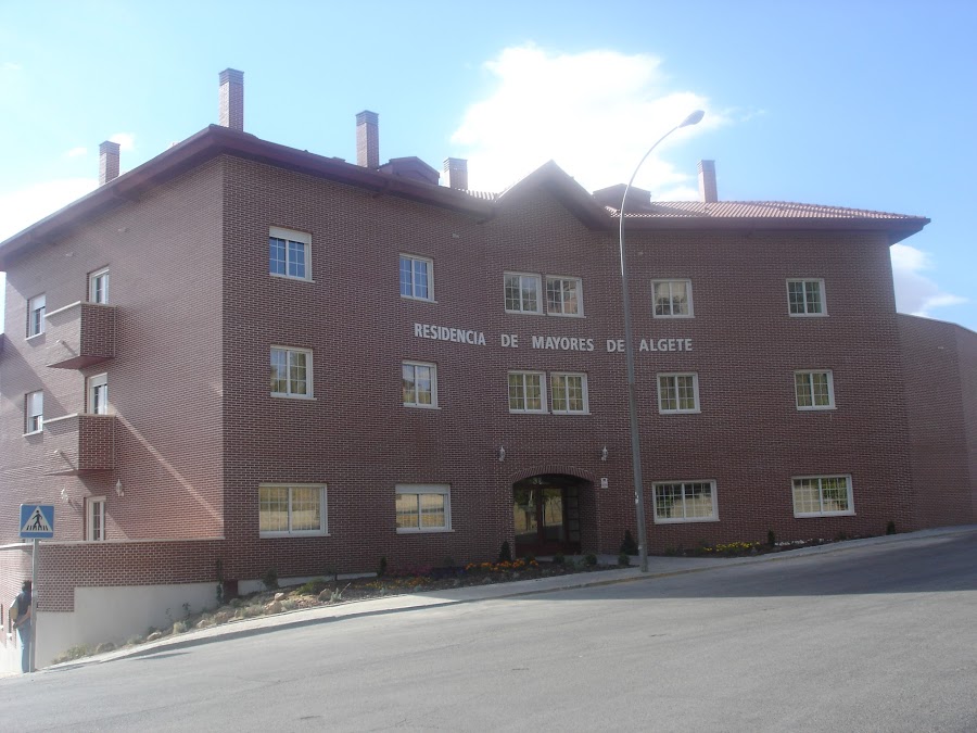 ALGETE, RESIDENCIA PERSONAS MAYORES — residencia de mayores en Nordeste (foto 2)