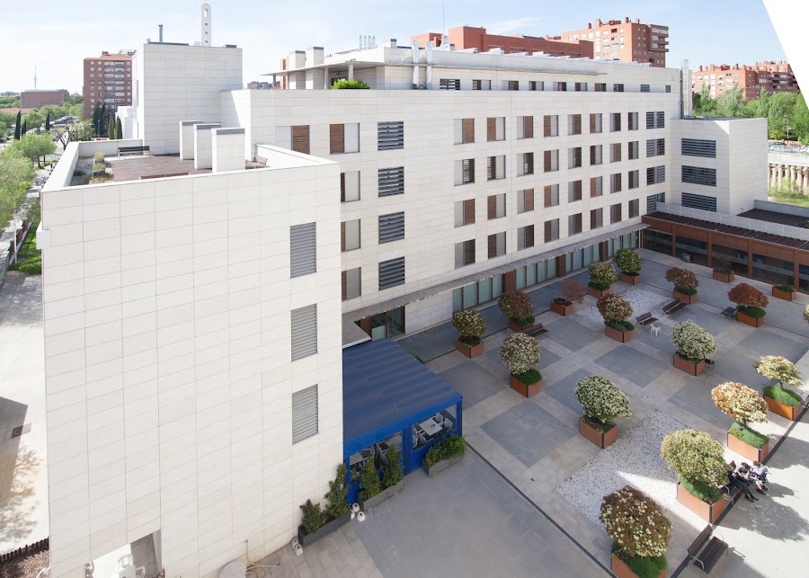 ALBERTIA MORATALAZ, CENTRO DE DIA — residencia de mayores en Moratalaz (foto 3)