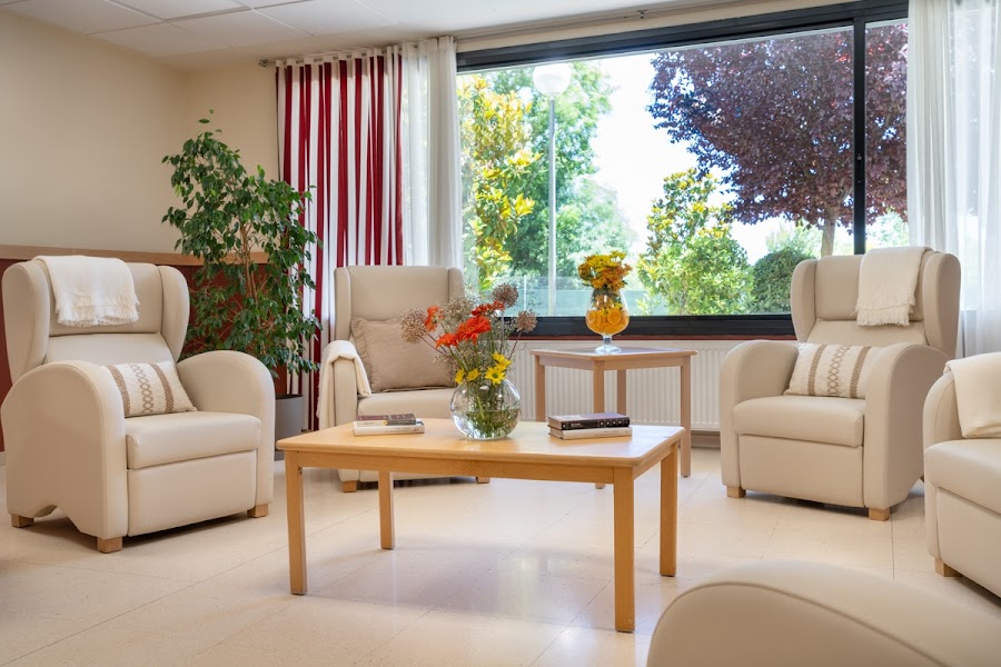 DOMUSVI CIUDAD DE MOSTOLES, CENTRO DE DIA (PLAN VELOCIDAD) — residencia de mayores en Móstoles (foto 4)