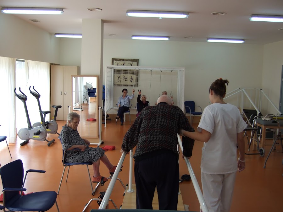 AMAVIR VALLECAS, RESIDENCIA DE PERSONAS MAYORES (PLAN VELOCIDAD) — residencia de mayores en Puente De Vallecas (foto 4)