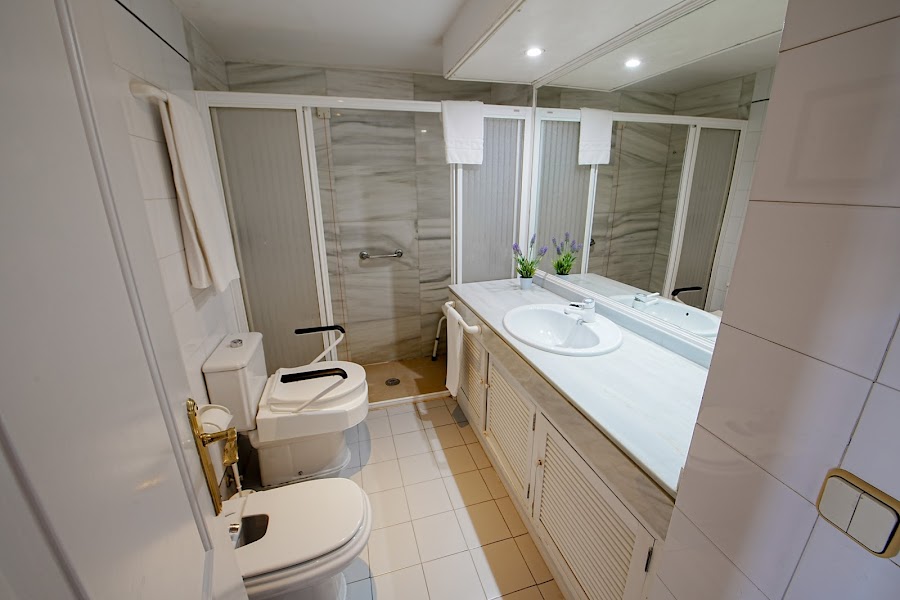 SANITAS RESIDENCIAL ARTURO SORIA, RESIDENCIA DE PERSONAS MAYORES — residencia de mayores en Ciudad Lineal (foto 3)