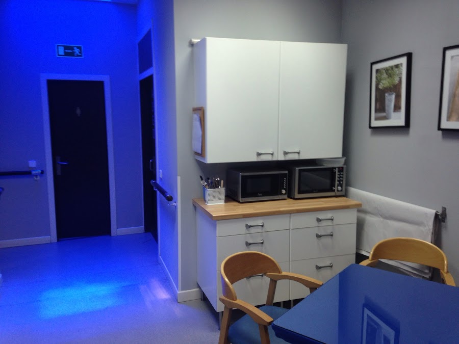 DOCTOR ESPINA, CENTRO DE DIA — residencia de mayores en Carabanchel (foto 5)