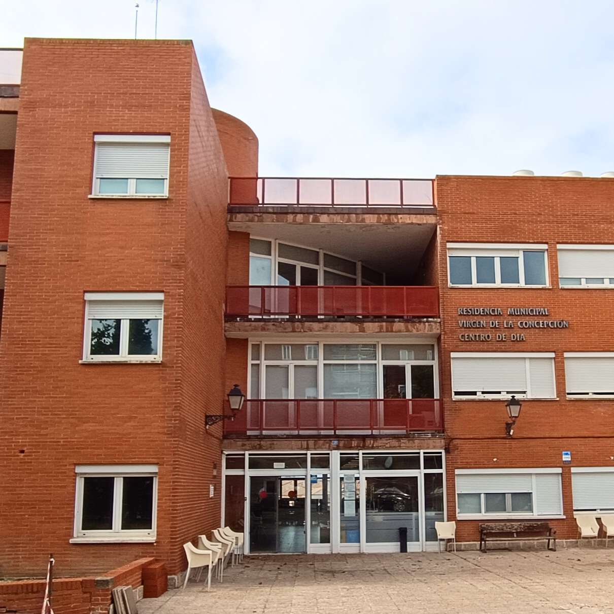 MUNICIPAL GRIÑON, RESIDENCIA DE PERSONAS MAYORES — residencia de mayores en Medio-Sur (foto 2)