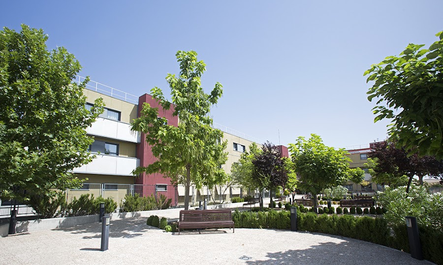 BOUCO ESTREMERA, RESIDENCIA PARA PERSONAS MAYORES (PLAN VELOCIDAD) — residencia de mayores en Sureste (foto 1)