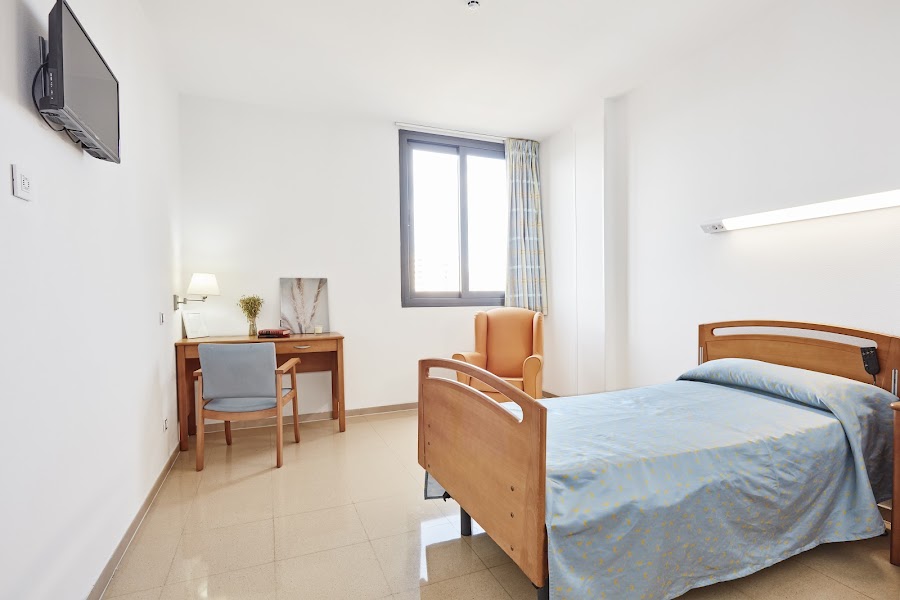 LAS CAMELIAS, RESIDENCIA DE PERSONAS MAYORES — residencia de mayores en Móstoles (foto 2)