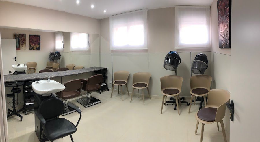 GLADIOLOS, RESIDENCIA PERSONAS MAYORES — residencia de mayores en Sierra (foto 2)
