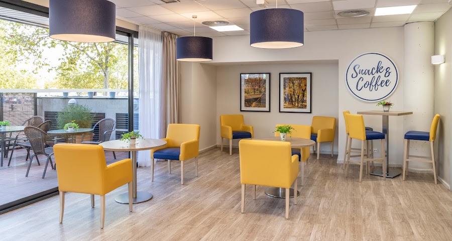 BOUCO ALCOBENDAS, RESIDENCIA PARA PERSONAS MAYORES (PLAN VELOCIDAD) — residencia de mayores en Nordeste (foto 1)