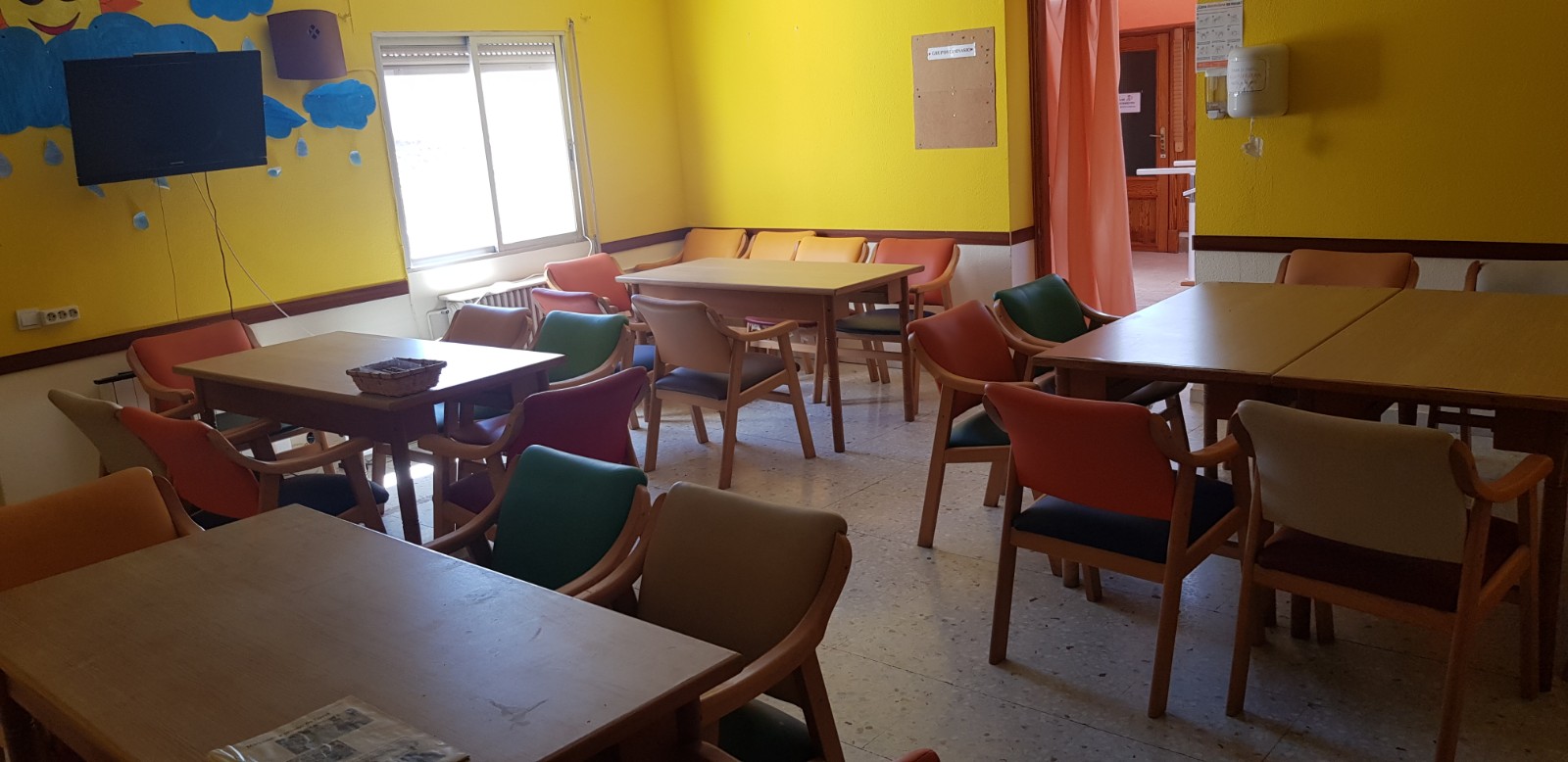 CENTRO CHINCHON, RESIDENCIA DE PERSONAS MAYORES — residencia de mayores en Sureste (foto 2)