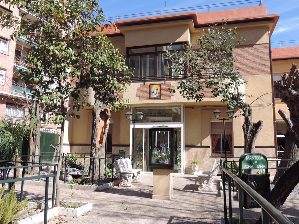 MARIA INMACULADA, RESIDENCIA GERIATRICA — residencia de mayores en Chamartín (foto 2)