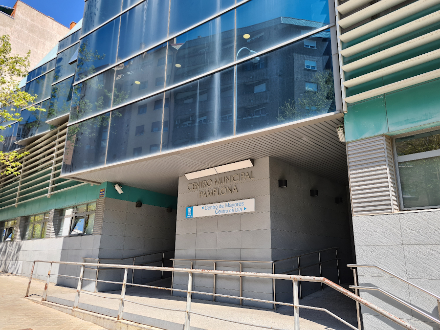PAMPLONA, CENTRO DE DIA — residencia de mayores en Tetuán (foto 1)