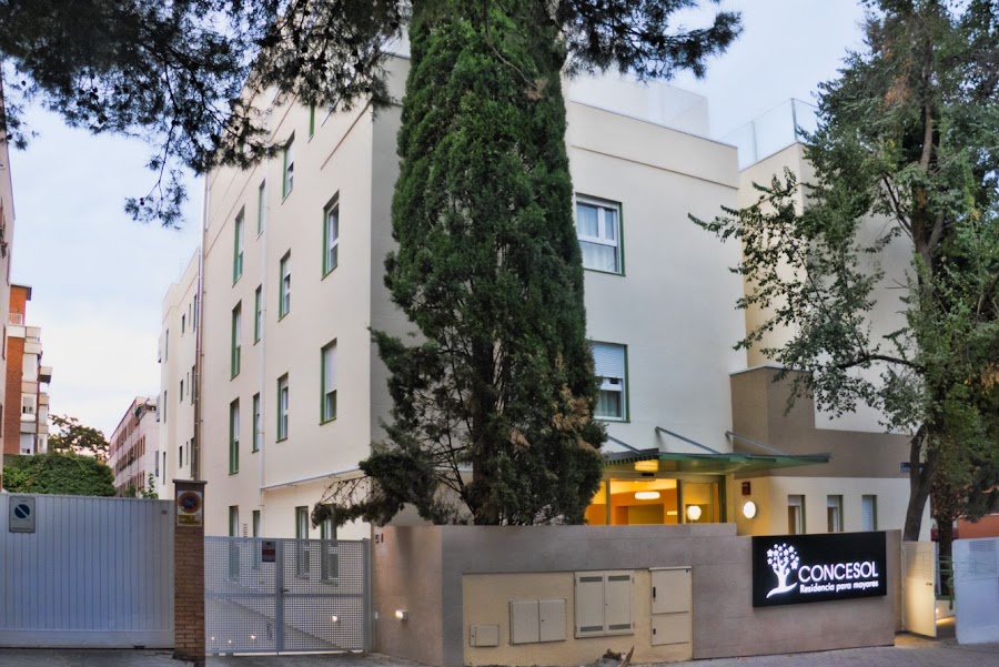 CONCESOL, RESIDENCIA DE PERSONAS MAYORES — residencia de mayores en Ciudad Lineal (foto 1)