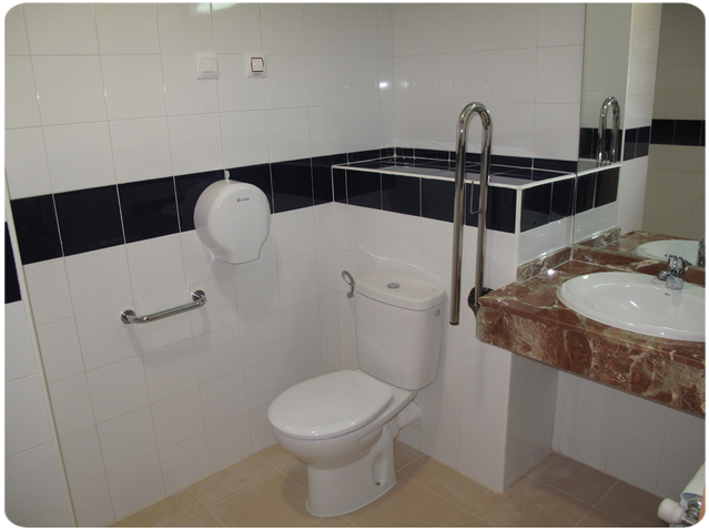 RESIDENCIA REAL DE ROZAS, RESIDENCIA DE PERSONAS MAYORES — residencia de mayores en Suroeste (foto 3)