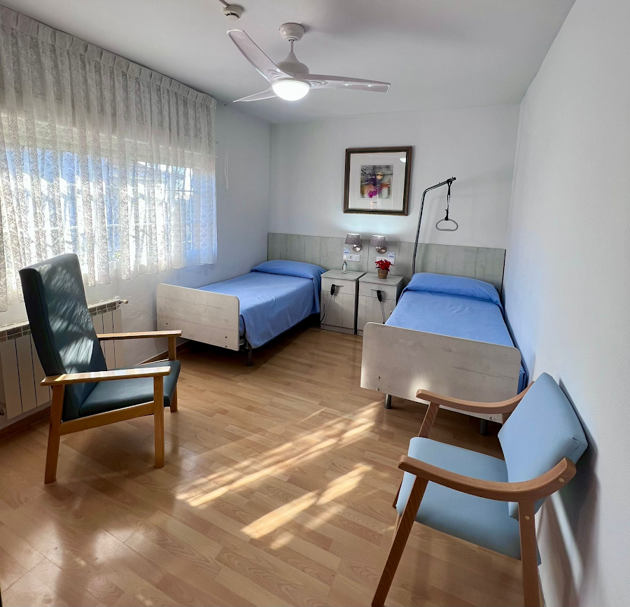 SANTA GEMA EL ALAMO, CENTRO DE DIA — residencia de mayores en Suroeste (foto 2)