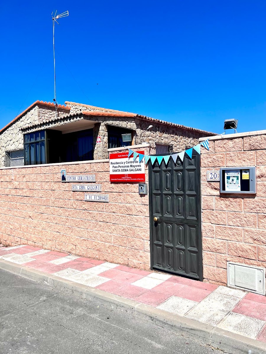 SANTA GEMA EL ALAMO, CENTRO DE DIA — residencia de mayores en Suroeste (foto 5)