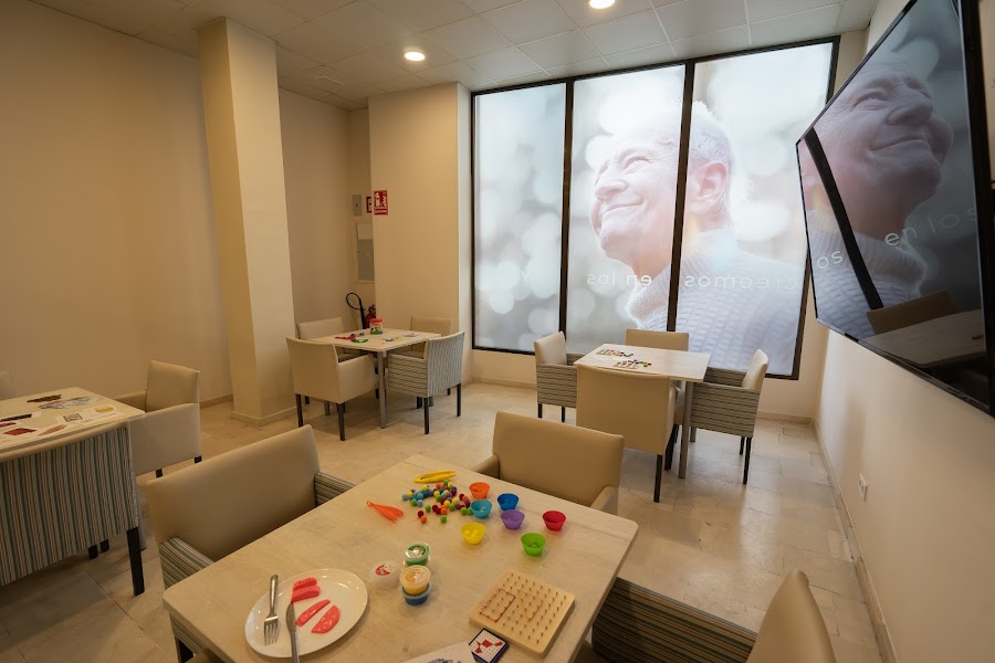 CENTRO DE DIA STIMA EMBAJADORES — residencia de mayores en Arganzuela (foto 5)