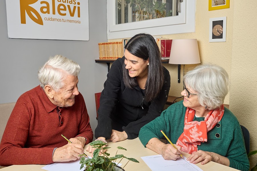CENTRO DE DIA AULAS KALEVI — residencia de mayores en Chamartín (foto 1)